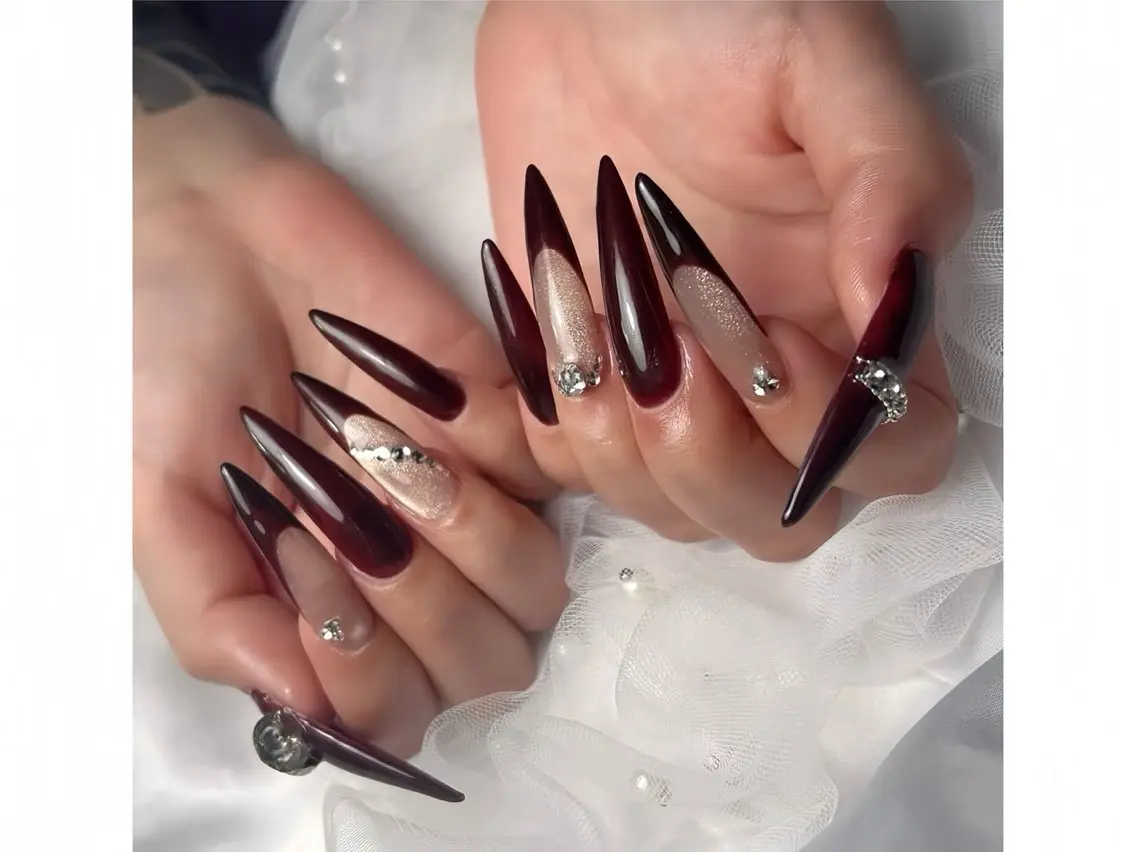ネイル アートネイル フレンチネイル ジェルネイル 韓国ネイル ミラーネイル ハンドネイル Rin Nail 新大久保店のネイルデザイン