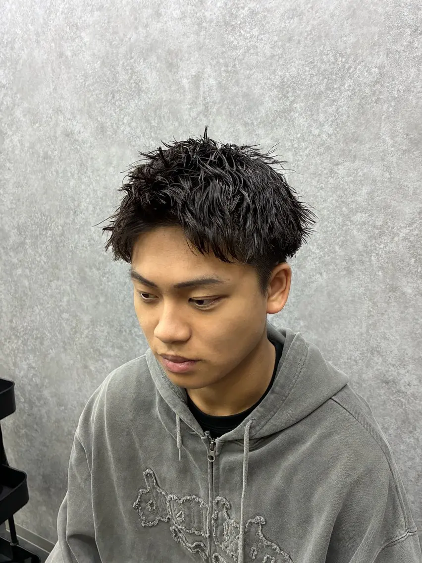 パーマ メンズ メンズパーマ スパイキーショート カット パーマ 深野 ちさとのヘアスタイル
