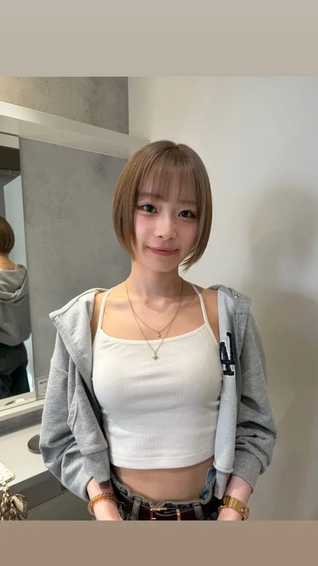 ショート カラー ハイトーンカラー ショートヘア ニュアンスパーマ /ボブパーマriseのヘアスタイル