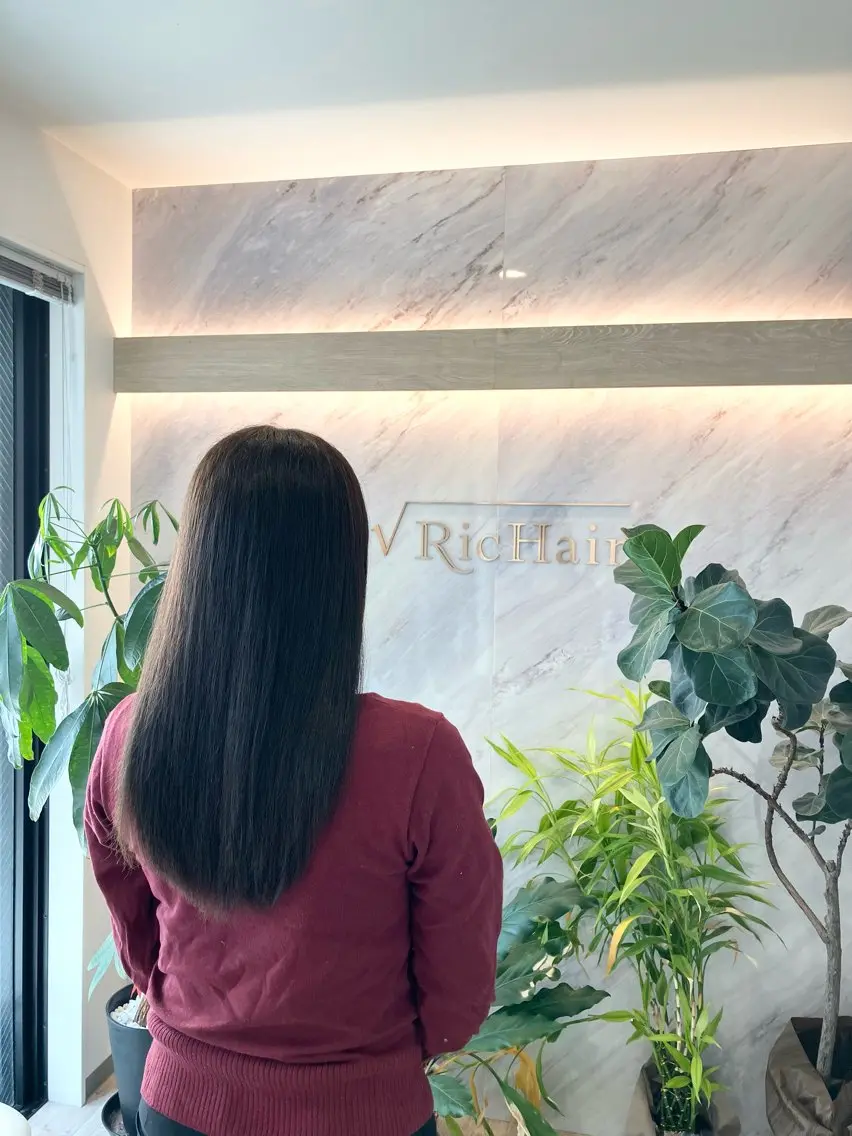 ロング 髪質改善 縮毛矯正 ブリーチ&ストレート 長谷川勇人のヘアスタイル
