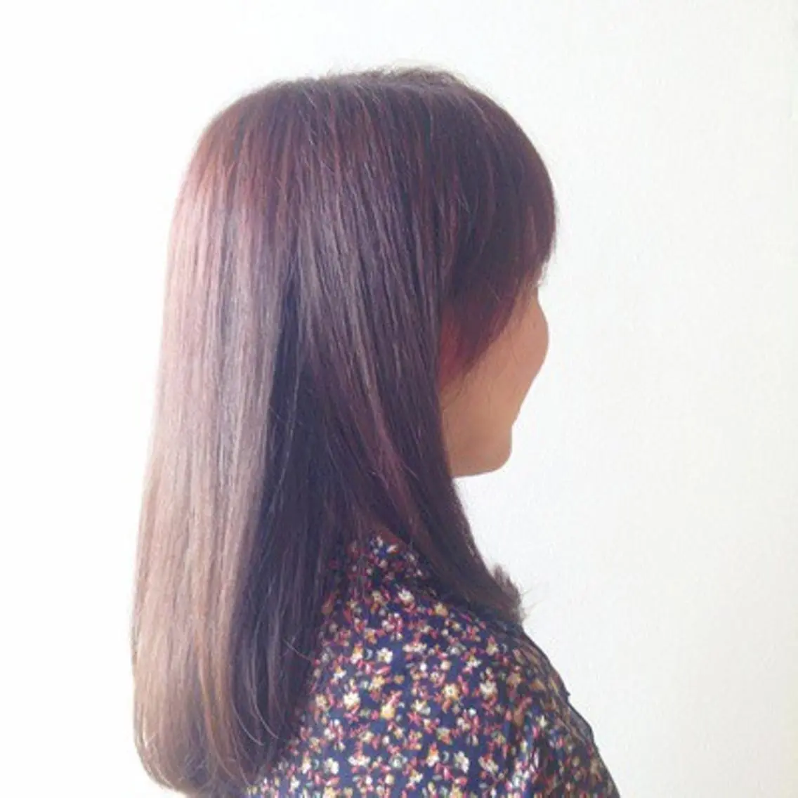 セミロング カラー グレージュ 高口    雅のヘアスタイル