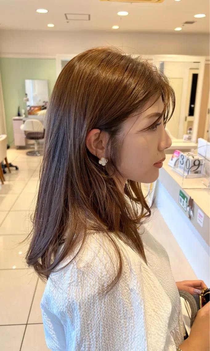 セミロング カット ヘアカラー トリートメント 金子 直樹のヘアスタイル
