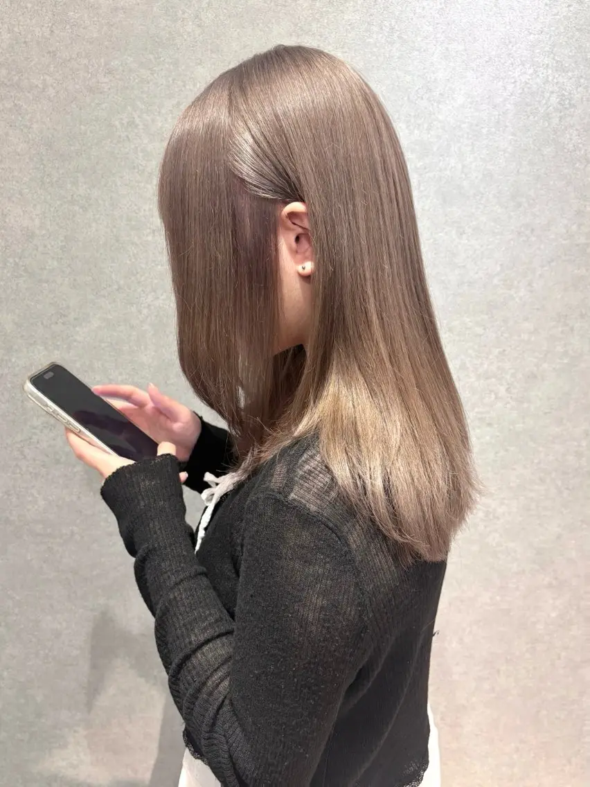 カラー グレージュ ミルクティーグレージュ ヘアカラー トリートメント 名古屋/栄/ カラー/はるなのヘアスタイル