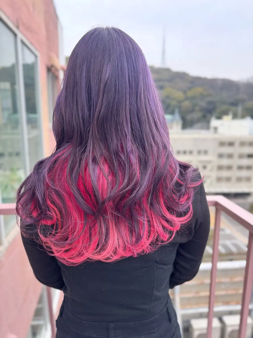 ロング カラー ピンクカラー パープルカラー ヘアカラー Viage （ビアージュ）のヘアスタイル