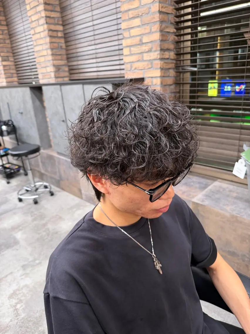 ミディアム カット パーマ ヘアセット メンズ特化 水口湧太のヘアスタイル