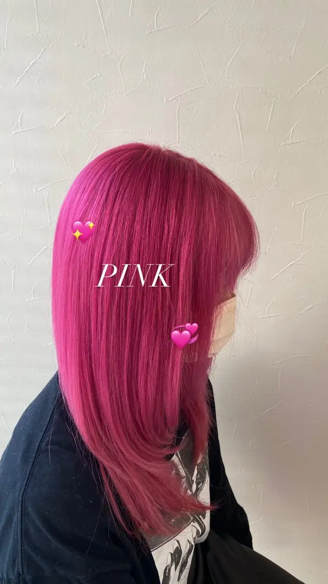 ミディアム ベージュ/ピンク IBUKI🍒のヘアスタイル
