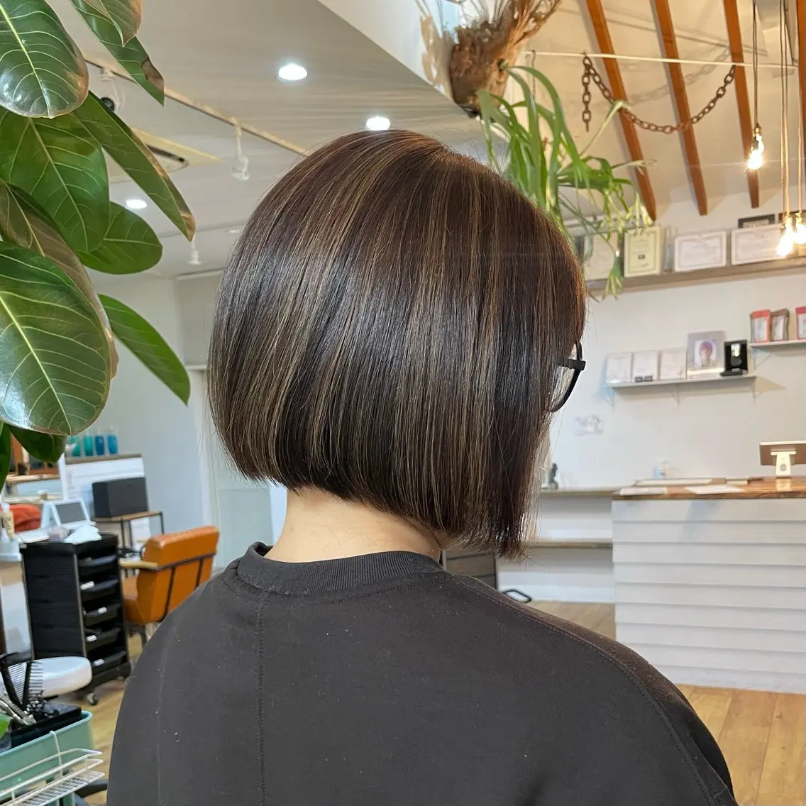 ミディアム カラー ハイライトカラー ハイライト 奥田 誠司のヘアスタイル