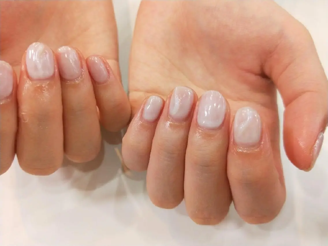ネイル ハンドネイル ハンドケア はばすみれ🎀ﾈｲﾙ 光ﾌｪｲｼｬﾙ ﾍｱのネイルデザイン