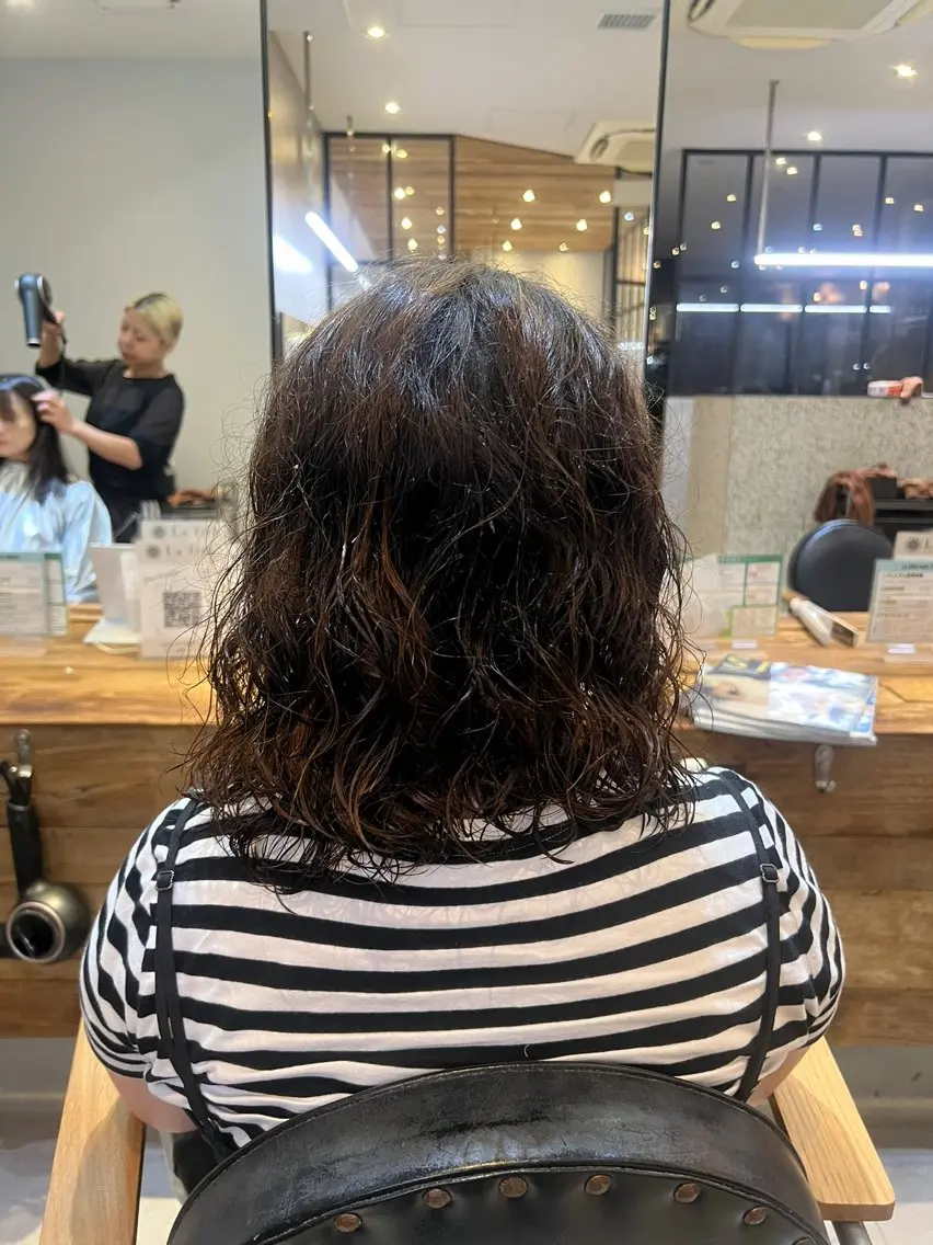 ミディアム パーマ パーマ ハシモト ミオのヘアスタイル