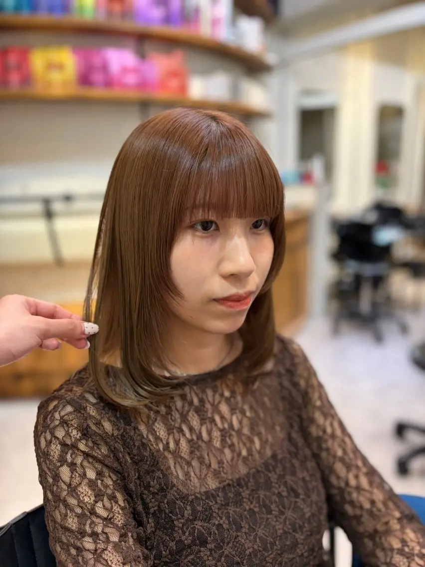 ミディアム レイヤーカット カット 透明感うる艶カラー ¦コユキ🫧💞のヘアスタイル