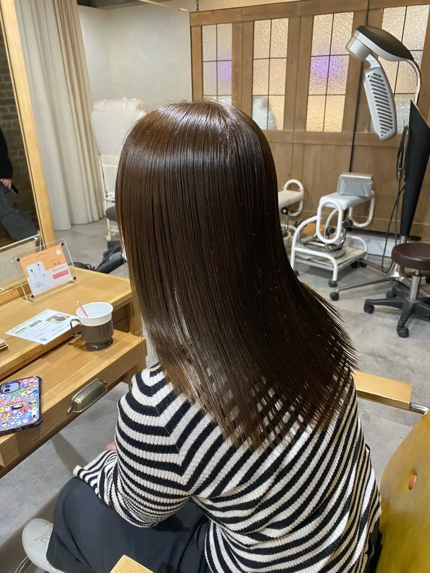 ロング カラー グレージュ オリーブグレージュ オリーブグレー 髪質改善 カット ヘアカラー トリートメント ベージュ/オリーブ/ miyabiのヘアスタイル