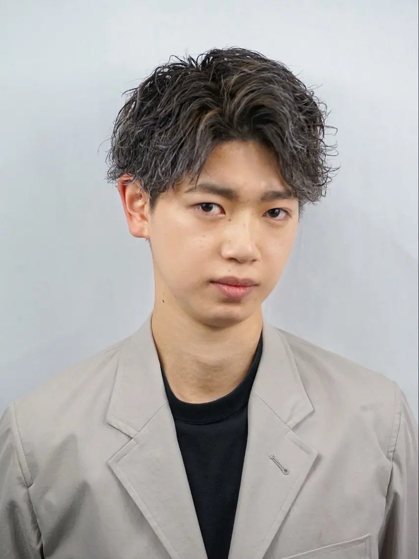 ミディアム 寺本 竜也のヘアスタイル