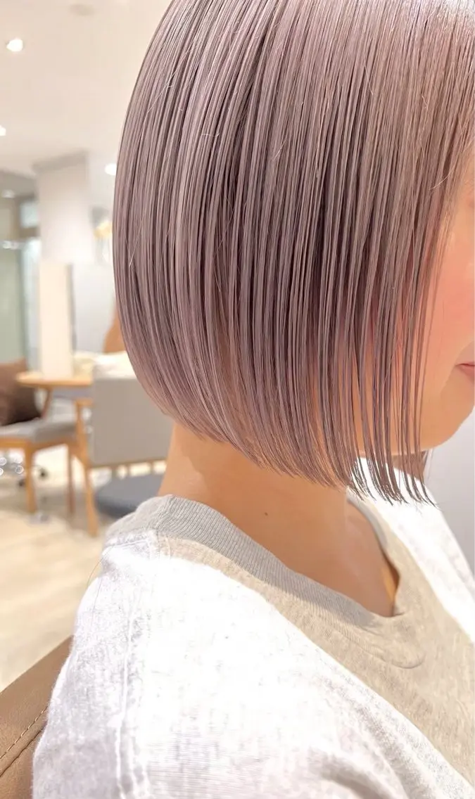 ショート ワンレンボブ ボブ ヘアカラー かのん /ボブ特化/大阪梅田のヘアスタイル