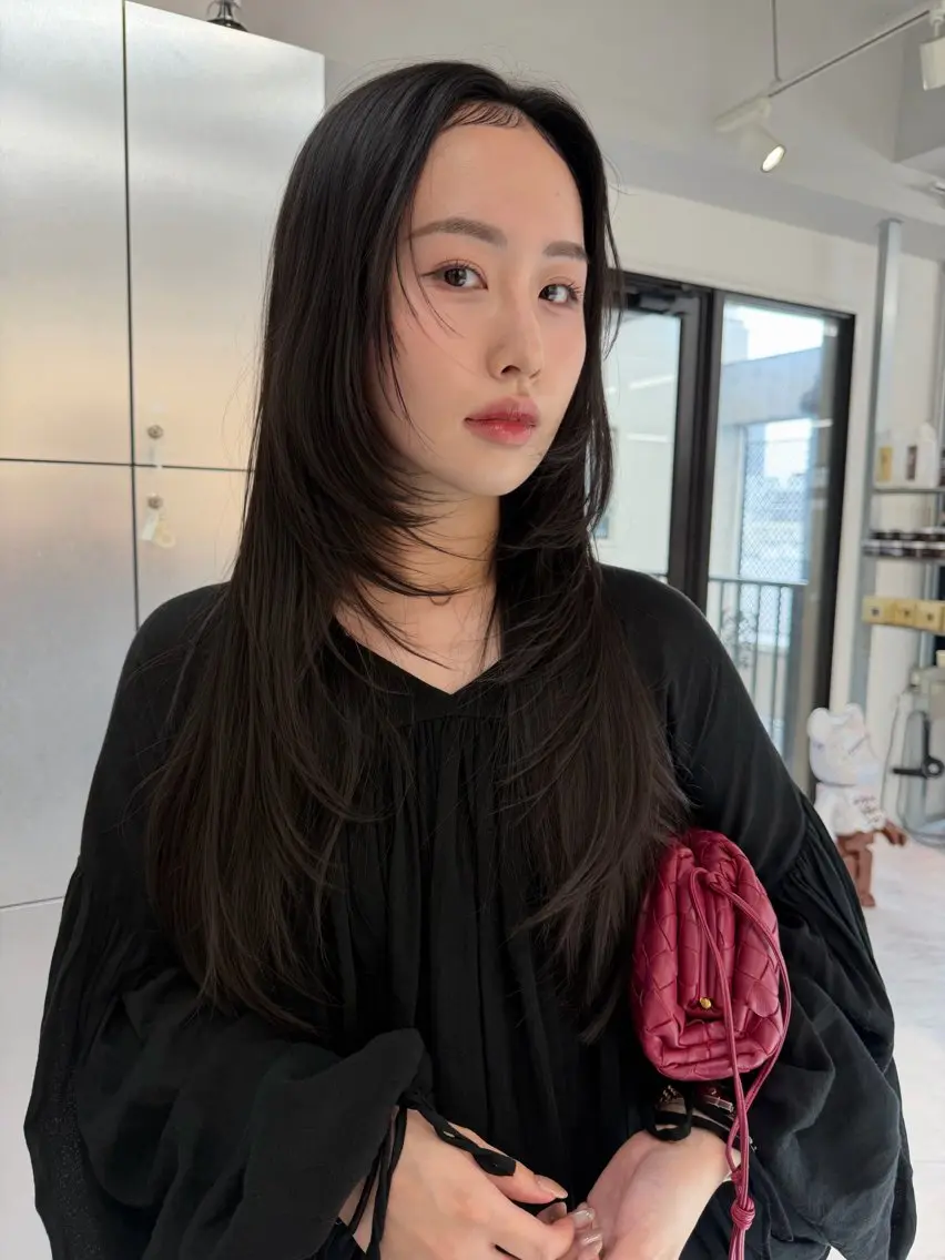ロング カラー パーマ ヘアアレンジ ベージュカラー ブリーチ ケアブリーチ デザインカラー ダブルカラー カット ヘアカラー パーマ トリートメント TATSUブリーチ/ ミルクティーベージュのヘアスタイル