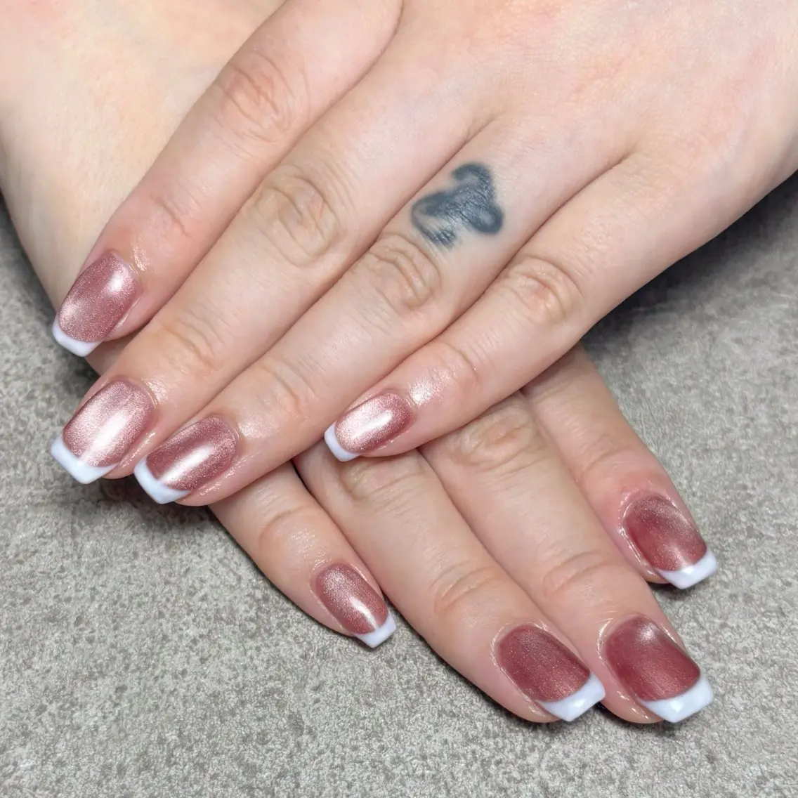 ネイル マグネットネイル ハンドネイル nailroom DIASOMNIAのネイルデザイン