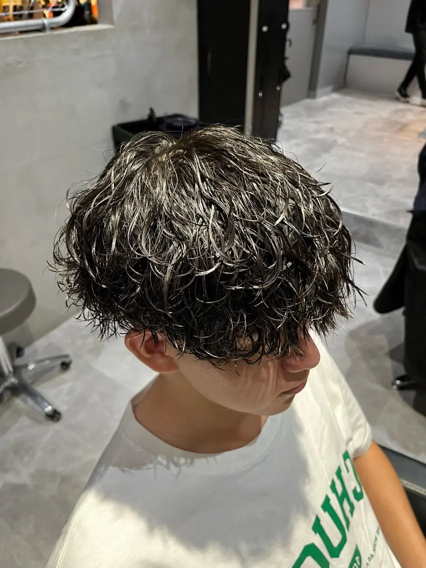 パーマ メンズ カット パーマ トリートメント ヘアセット 💈メンズパーマ特化 店長望月謙二郎💈のヘアスタイル