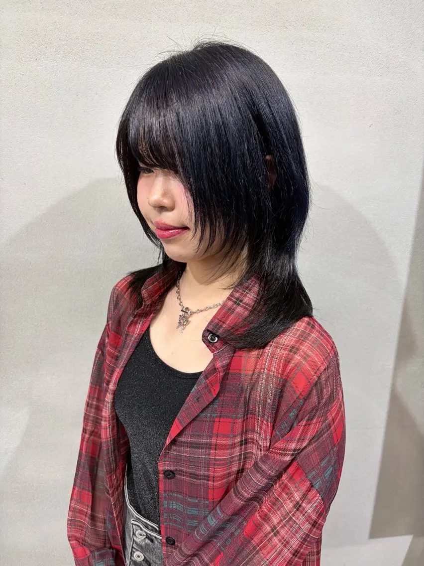 セミロング カラー ブリーチ デザインカラー ラベンダーカラー ラベンダーグレー ボブ カット ヘアカラー トリートメント 柏 デザインカラー/ レイヤー🐣シオリのヘアスタイル