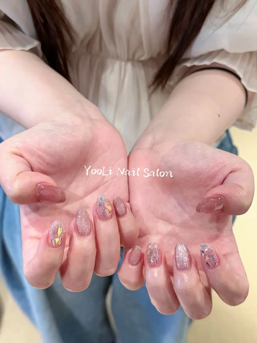 ネイル キラキラネイル 🎀🎀YooLi Nail Salonのネイルデザイン