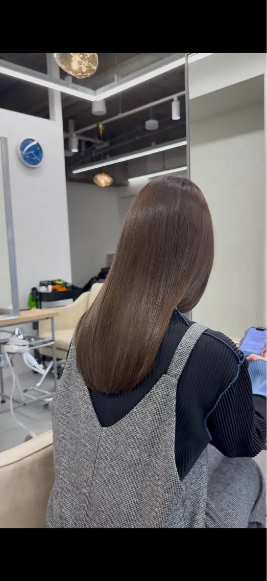 ロング 髪質改善 トリートメント 浅見 茉美のヘアスタイル