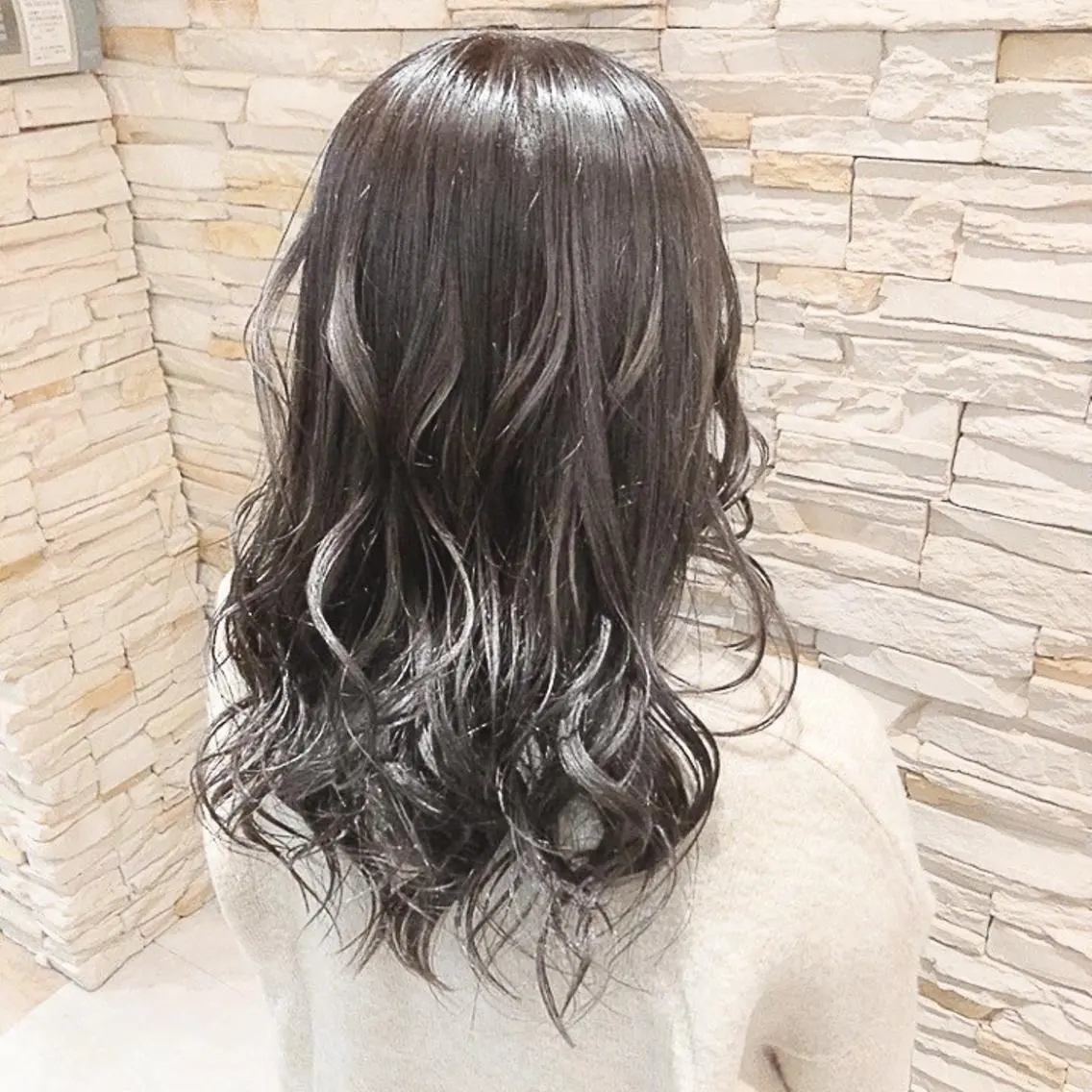🌿人気No2メニュー🌸【プラチナカラー(全体)+カット】🌸の写真