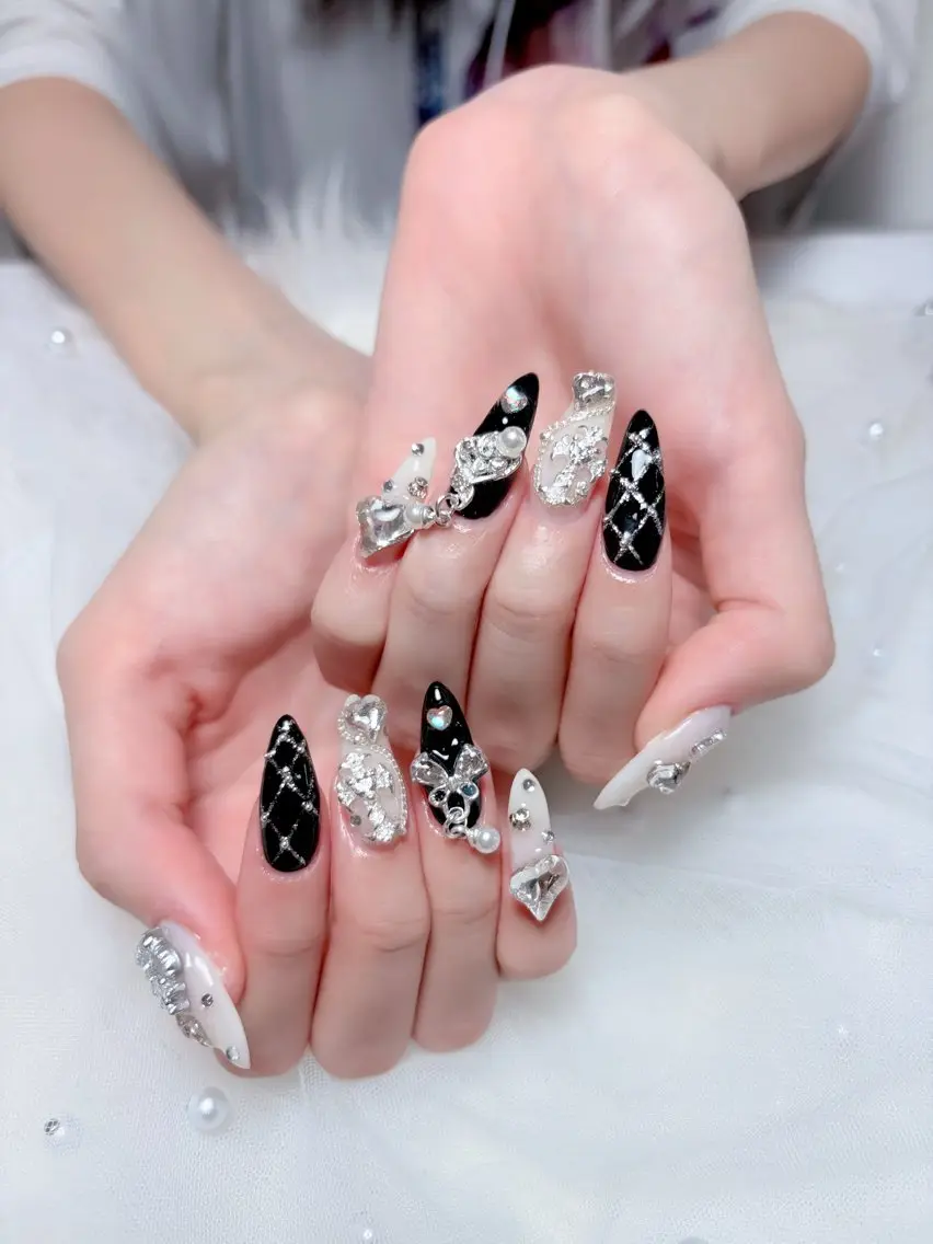 ネイル ハンドネイル Huynnail Shinjukuのネイルデザイン