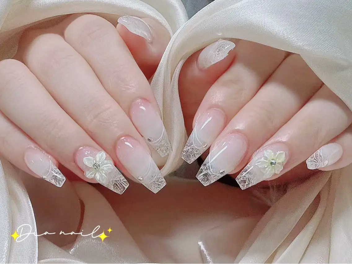 ネイル フットネイル 韓国ネイル レース マグネットネイル ニュアンスネイル ハンドネイル Dia nail サロンのネイルデザイン