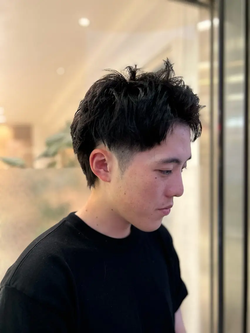 ショート メンズ スパイキーショート ショートヘア カット ヘアセット メンズハイライト × perm Runoのヘアスタイル