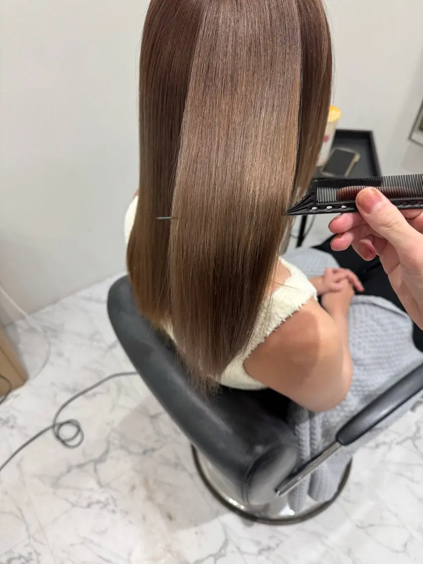 🫧艶カラー🫧透明感カラー➕ケラチントリートメント🤍の写真
