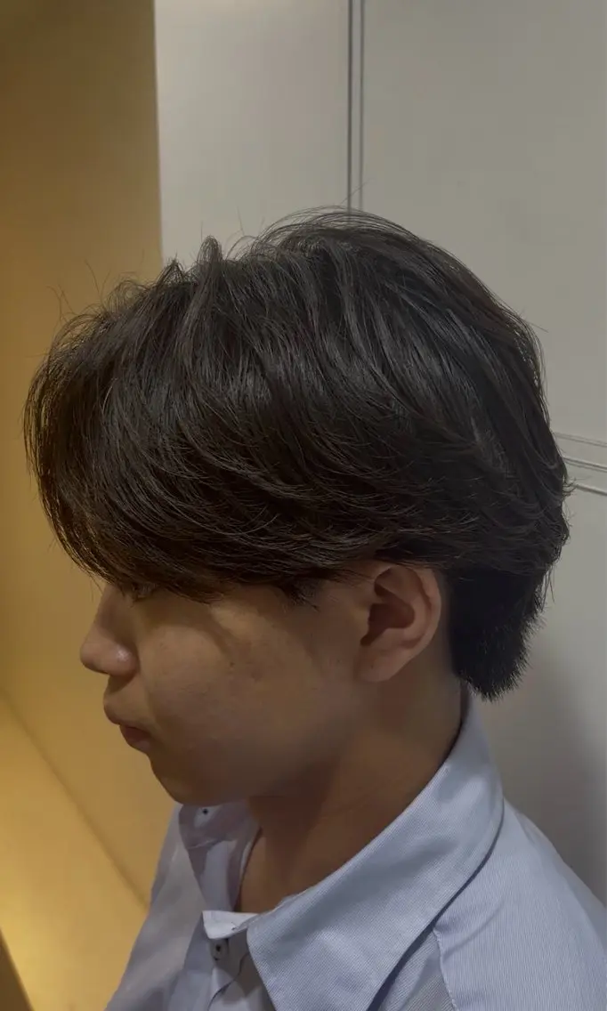 パーマ メンズ メンズパーマ ニュアンスパーマ カット パーマ フェザーパーマ原宿 fifth 凜空のヘアスタイル