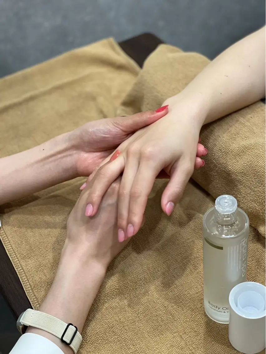 【ジェルついてない方限定】ハンド爪形成&ショートスパの写真