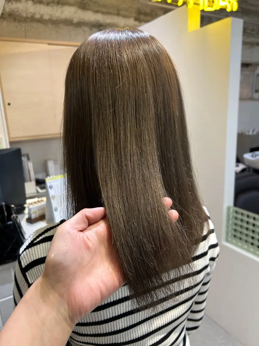 カラー ブラウンカラー ヘアカラー UNBIRTHDAY ゆづみのヘアスタイル