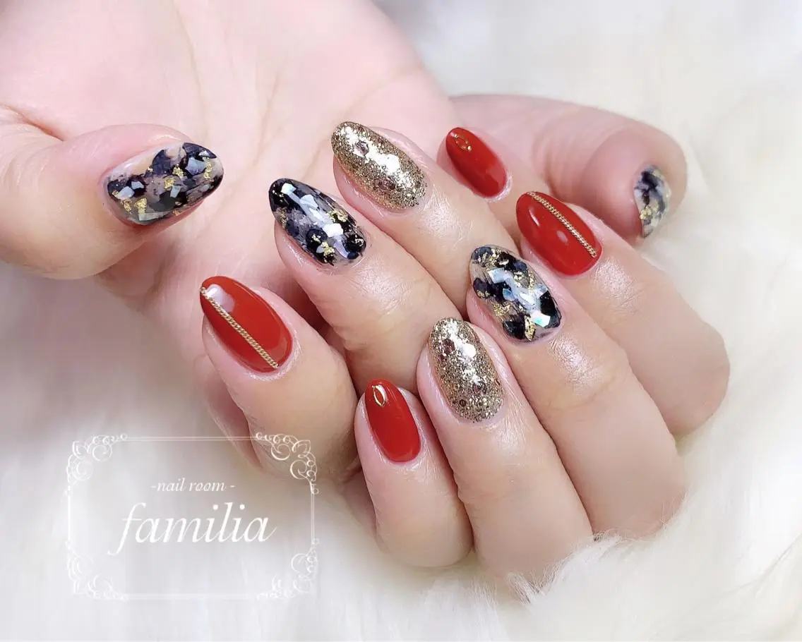 ネイル ハンドネイル -nailroom- familiaのネイルデザイン