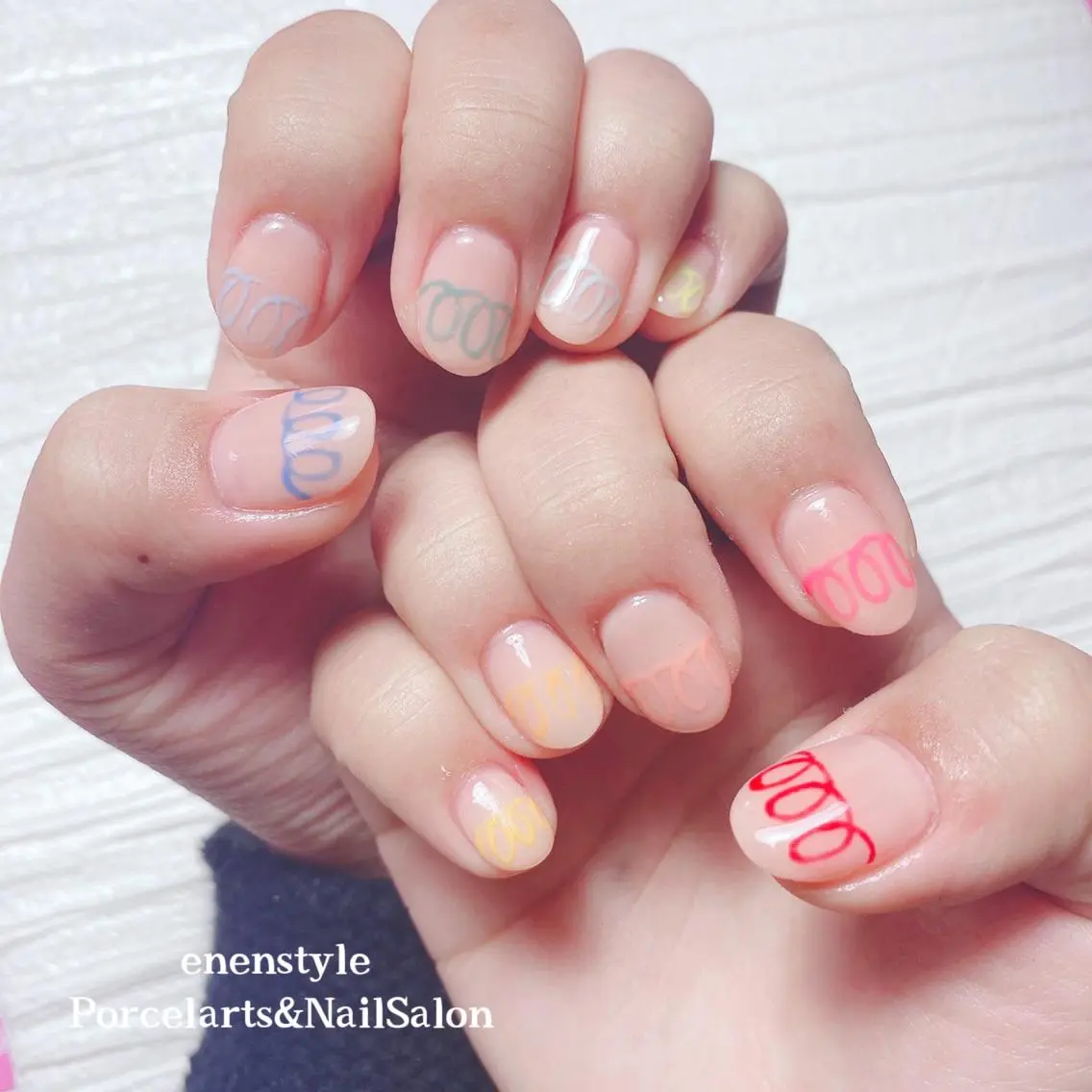 ミディアム ネイル 🐾enen style 🐾のネイルデザイン