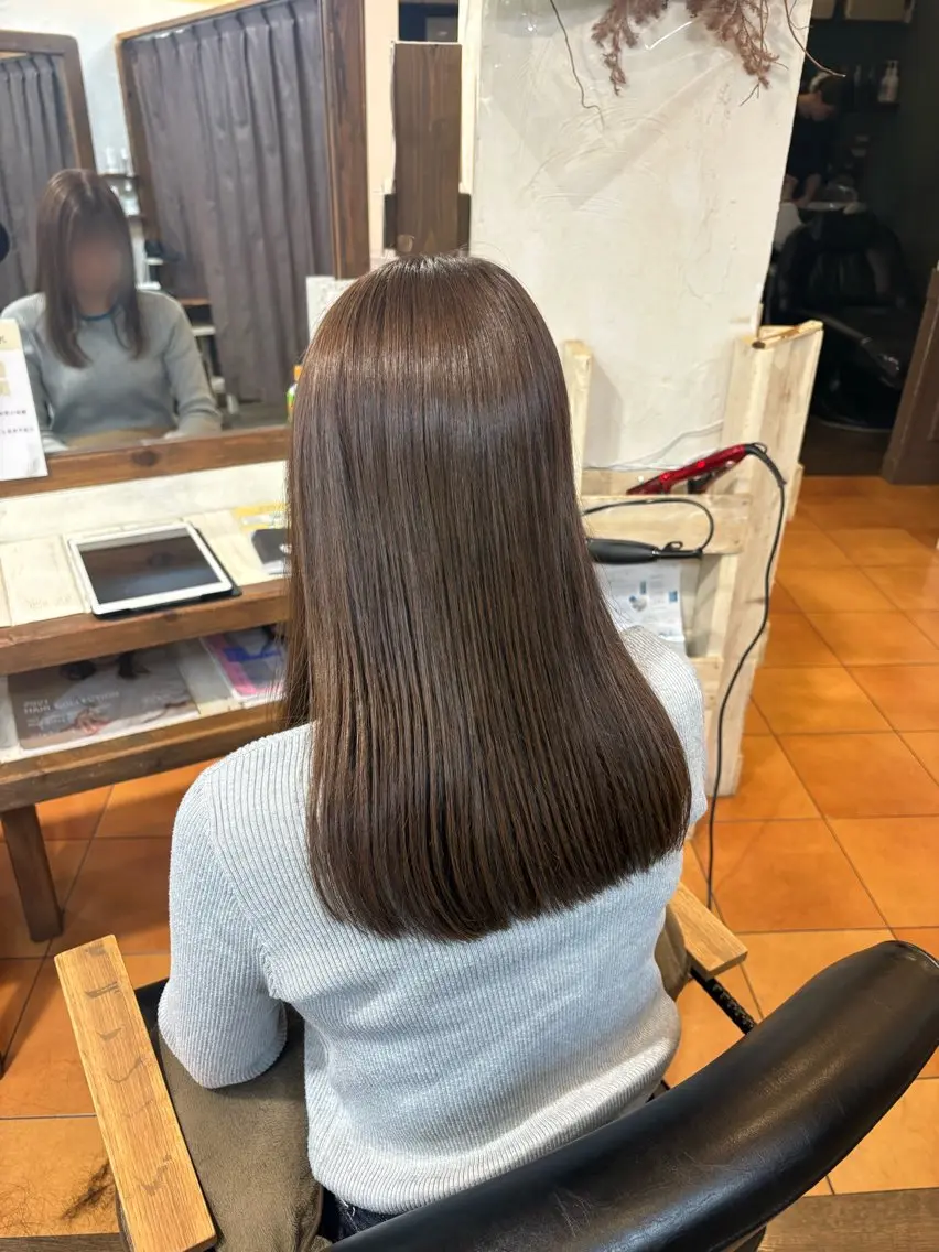 セミロング カラー カット ヘアカラー 元山 透明感艶カラー 🌻レイヤーカットのヘアスタイル