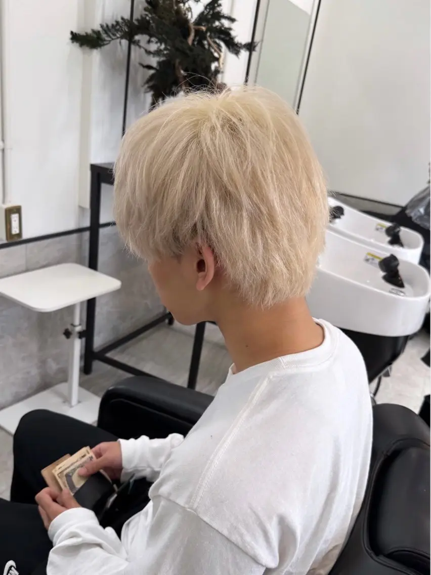 カラー ハイトーン✨髪質 改善🌈🫧RYOのヘアスタイル