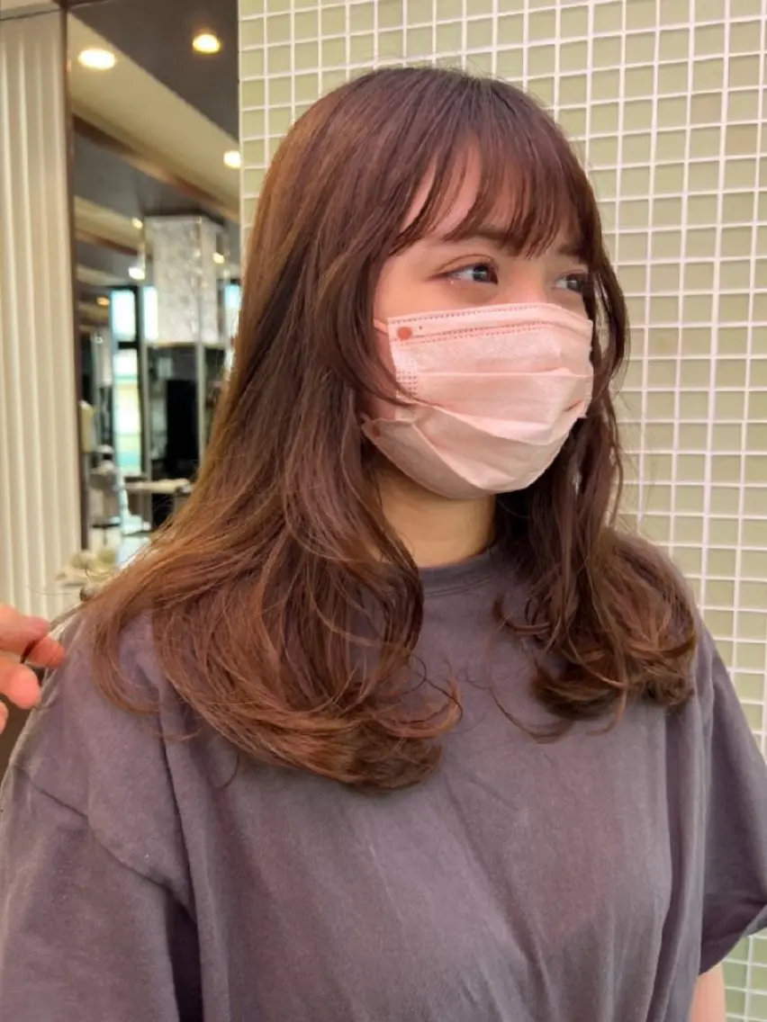今どきのレイヤーがかわいいロングカット募集中です❗❗是非お任せください❗❗の写真