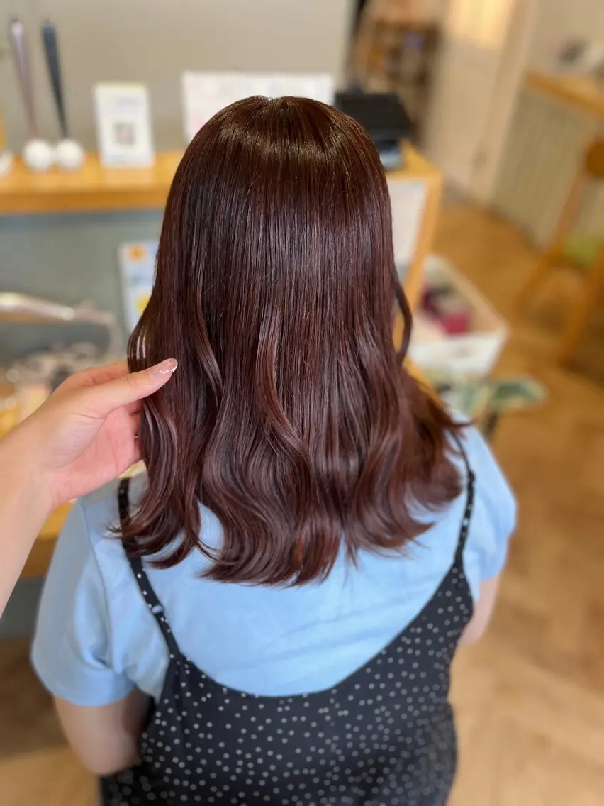 ミディアム ヘアカラー merc.🐑🤍 山口夏希のヘアスタイル