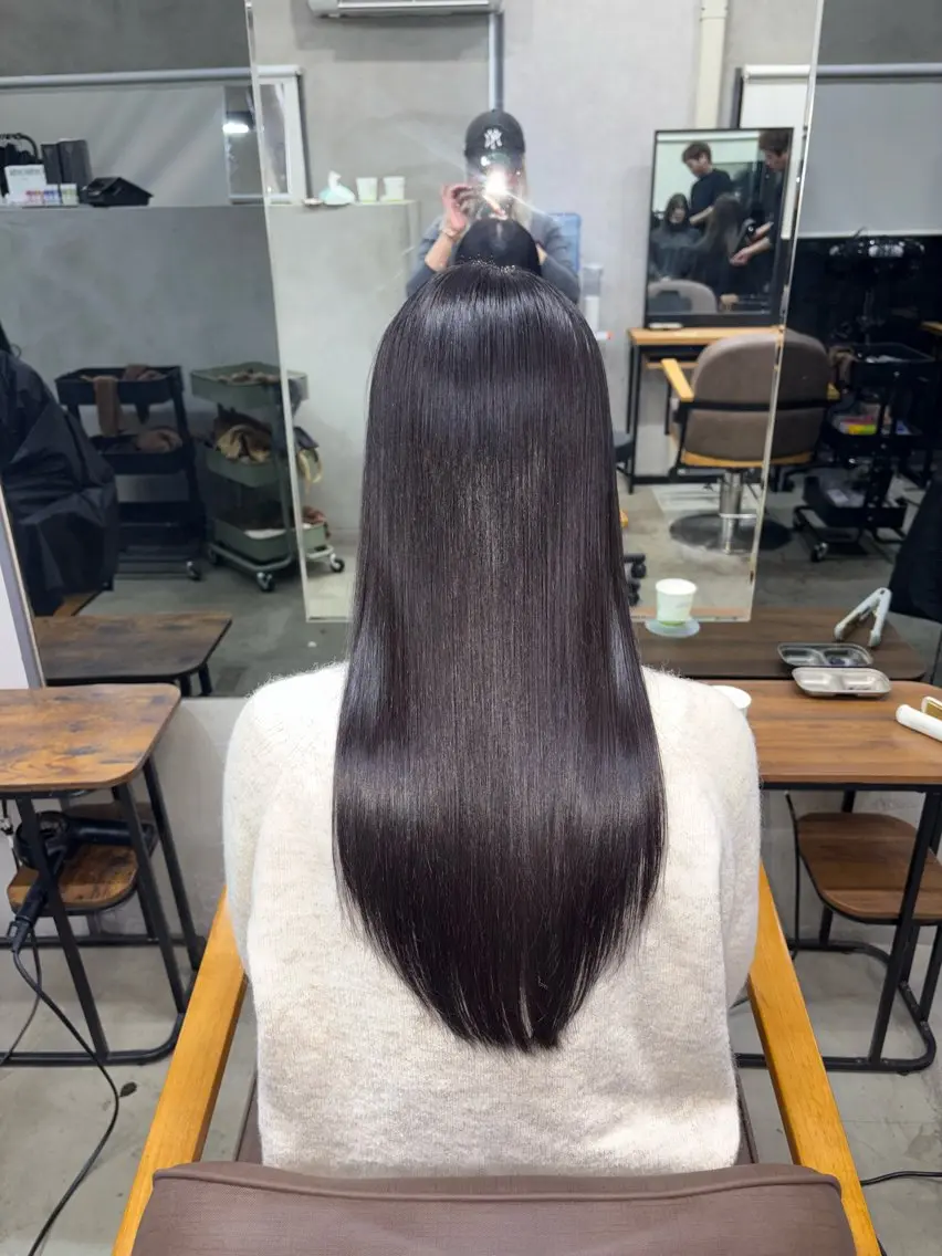メンテナンスカット+縮毛矯正+カラー+クイックTRの写真
