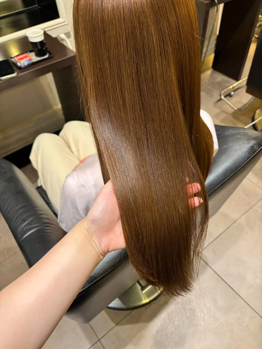 ロング カラー カット ヘアカラー トリートメント 艶カラー|束感マツエ ク|airi۫ ꣑ৎのマツエク・マツパデザイン