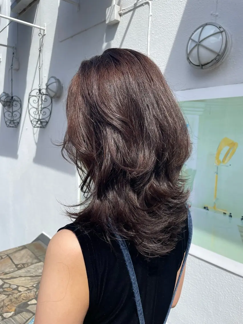 セミロング カット ヘアカラー トリートメント 平 ちひろのヘアスタイル