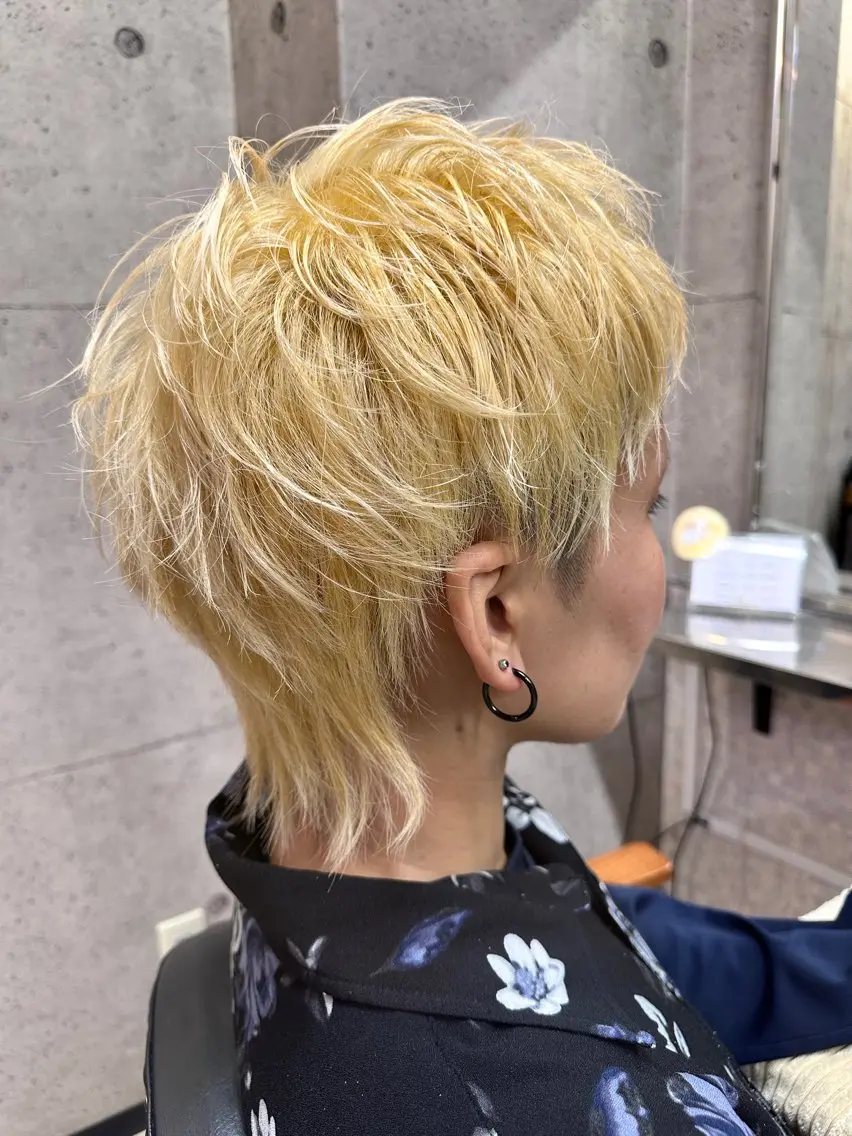 ショート ウルフカット ウルフ美容師🏆 MIZUKIのヘアスタイル