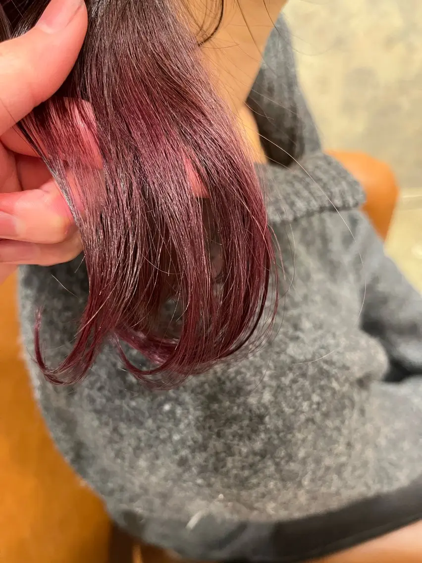 カラー ブリーチ ピンクカラー ヘアカラー トリートメント 西川 舞彩のヘアスタイル