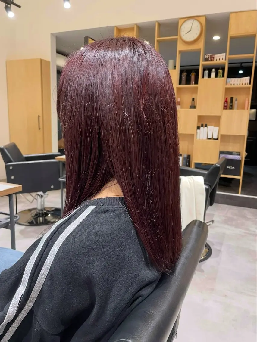 セミロング カラー ルビー バイオレットカラー ひたちなか╱カラー╱ カラーリスト武田のヘアスタイル