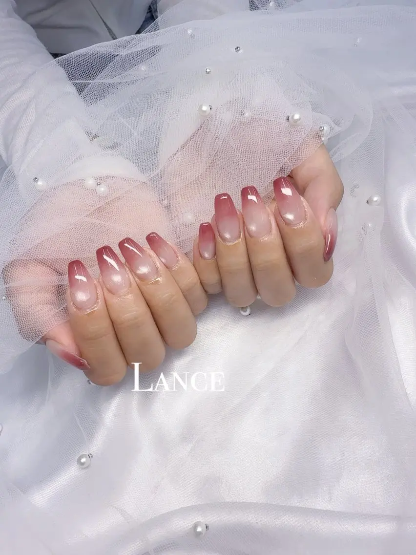 ネイル キラキラネイル 韓国ネイル ワンカラーネイル ワンホンネイル ハンドネイル Lance nailのネイルデザイン