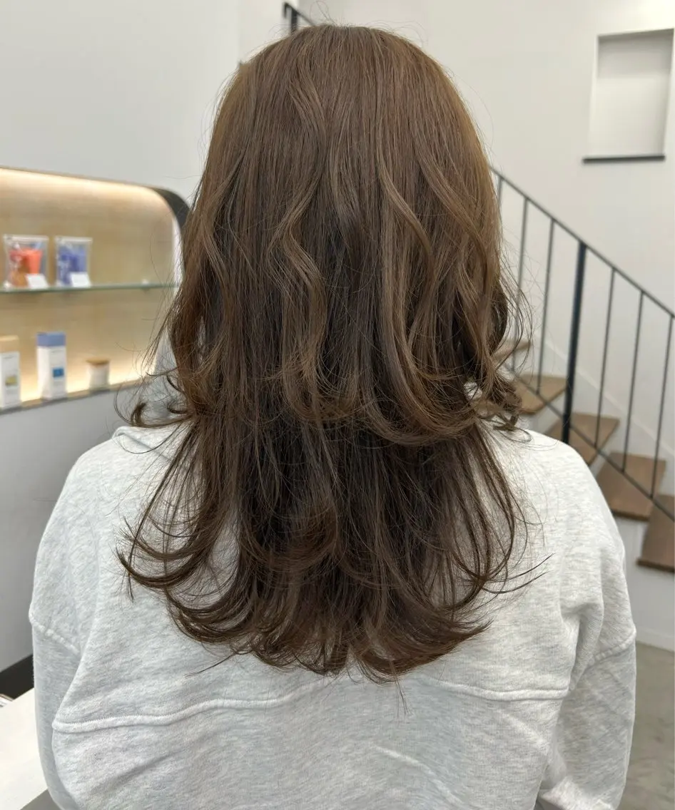 ロング 似合わせカット ヘアカラー 本澤 朋香のヘアスタイル