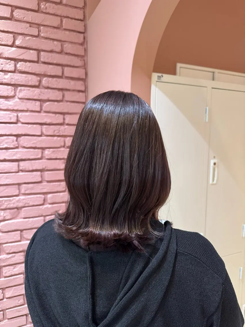 ミディアム カット ヘアカラー トリートメント 山本 望華のヘアスタイル