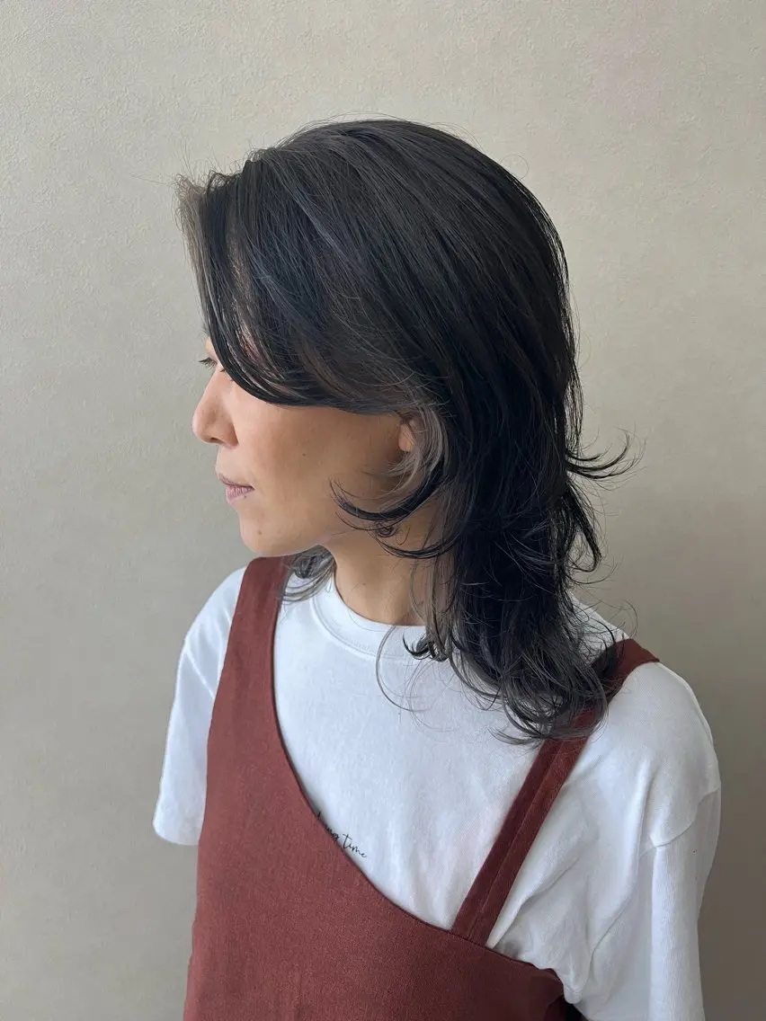ミディアム 松本 凜那のヘアスタイル