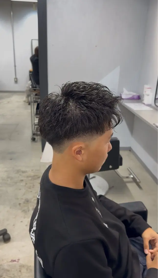 ショート パーマ benji YURITOのヘアスタイル