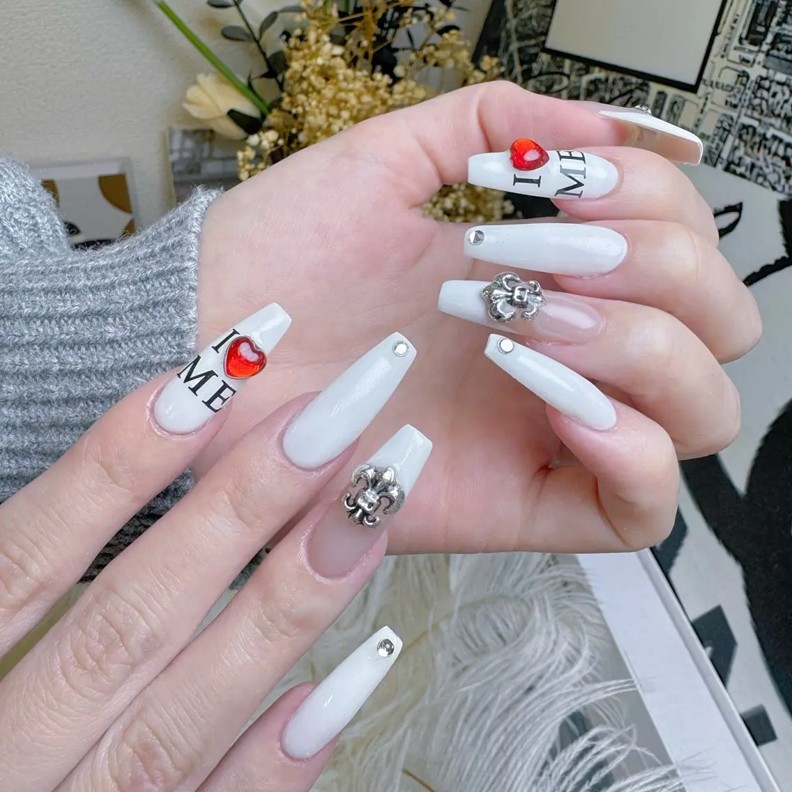 ネイル クリアネイル ハート キラキラネイル 韓国ネイル マグネットネイル ハンドネイル princess スカルプ専門店のネイルデザイン