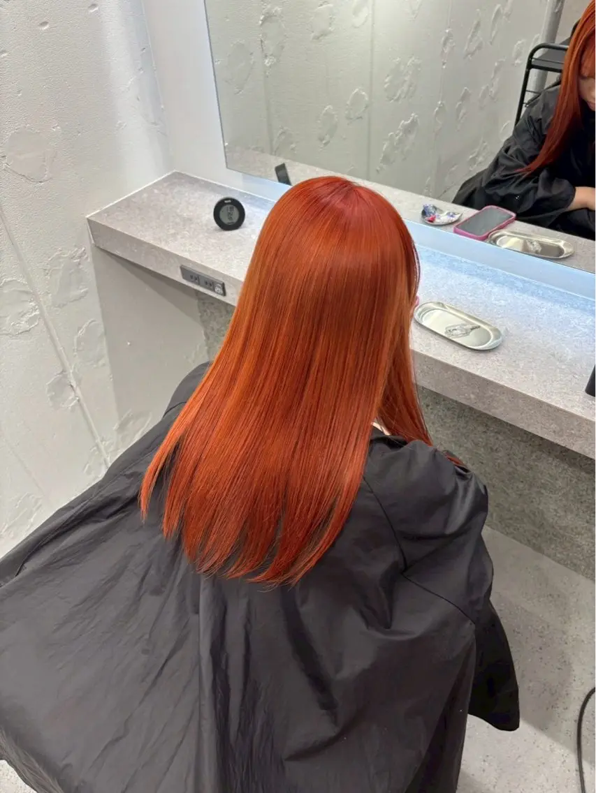 カラー 伊藤 陽菜のヘアスタイル